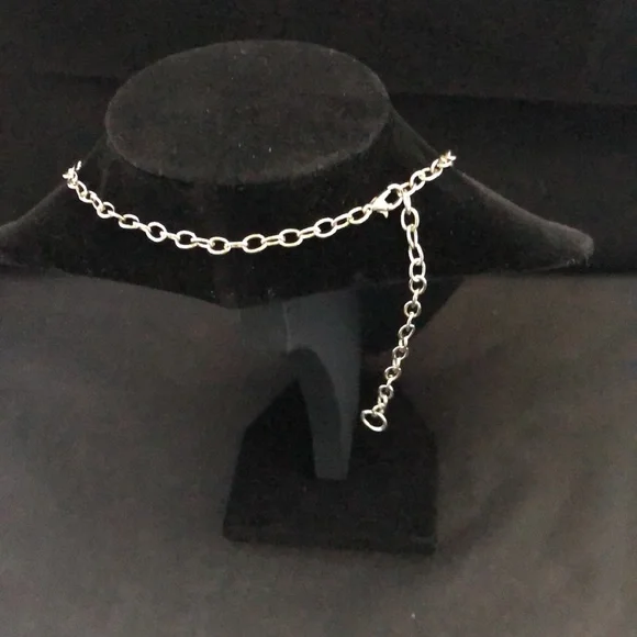 🧚 Costume jewelry 5 for $10 - Picture 3 of 5